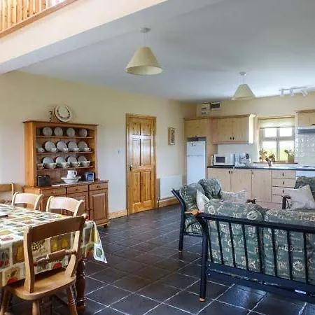 Holiday home No. 9 Lios Na Sioga Belmullet