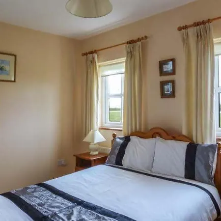 No. 9 Lios Na Sioga Belmullet Holiday home *
